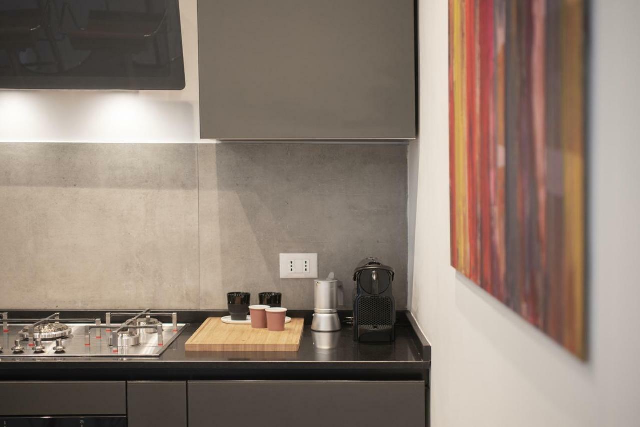 רומא Ambio Suites Luxury Trastevere מראה חיצוני תמונה