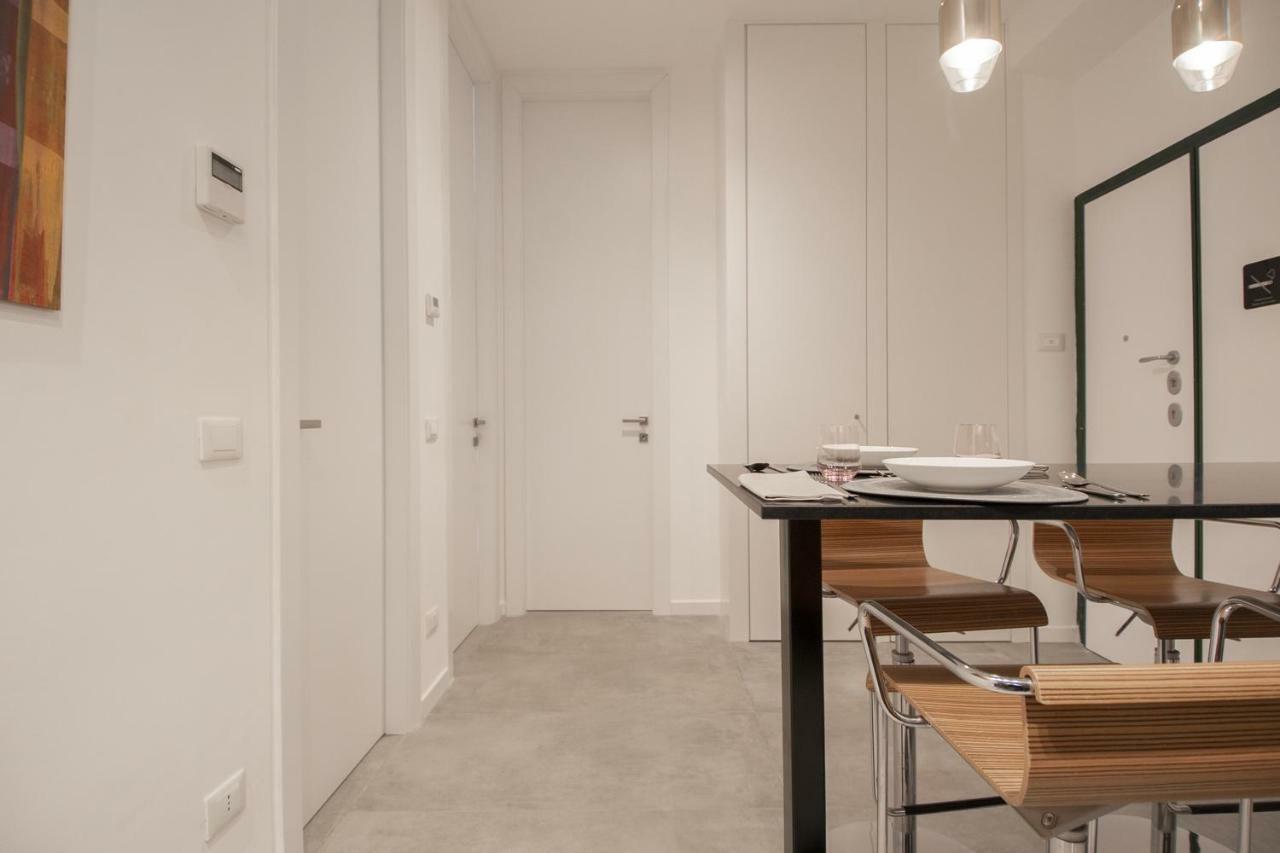 רומא Ambio Suites Luxury Trastevere מראה חיצוני תמונה